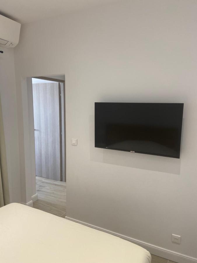 Ajaccio Magnifique T2 45M2 Neuf 5 Personnes Clim Wifi Stationnement Gratuit Centre Ville Plage A 300M 외부 사진